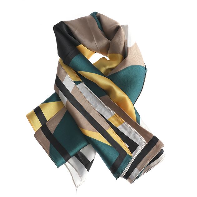 Esarfa cu design abstract in nunate de verde, galben si nude