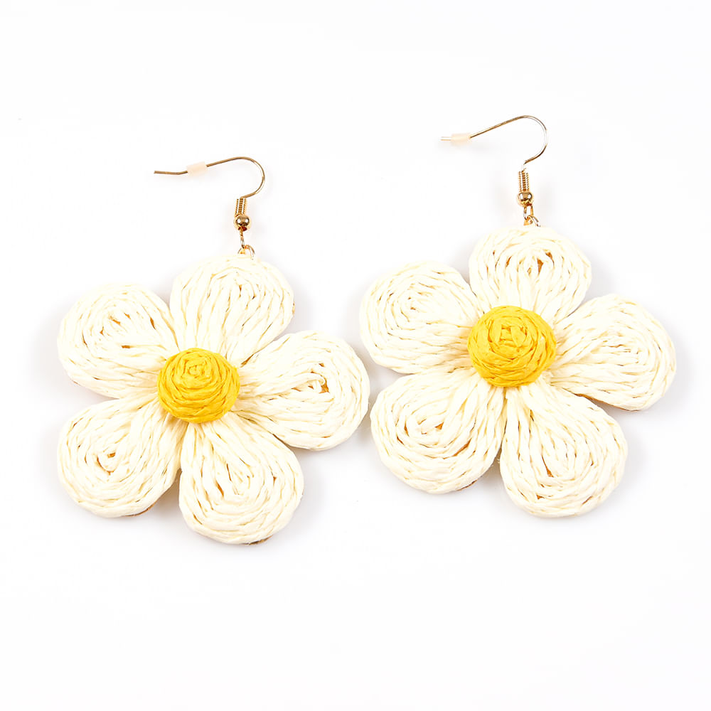 Cercei cu floare alba texturata - 2 | YEO