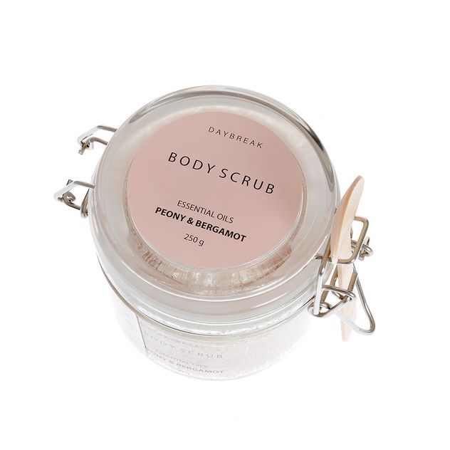 Scrub de corp cu bujori si bergamota 250 ml