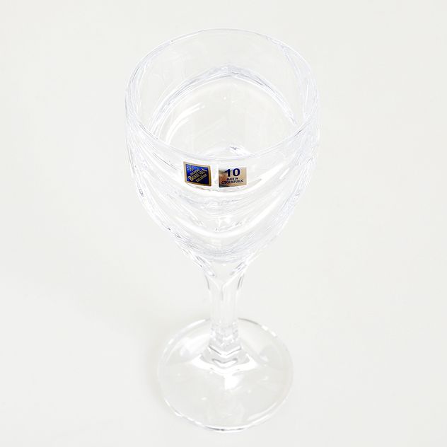 Pahar din cristal pentru vin