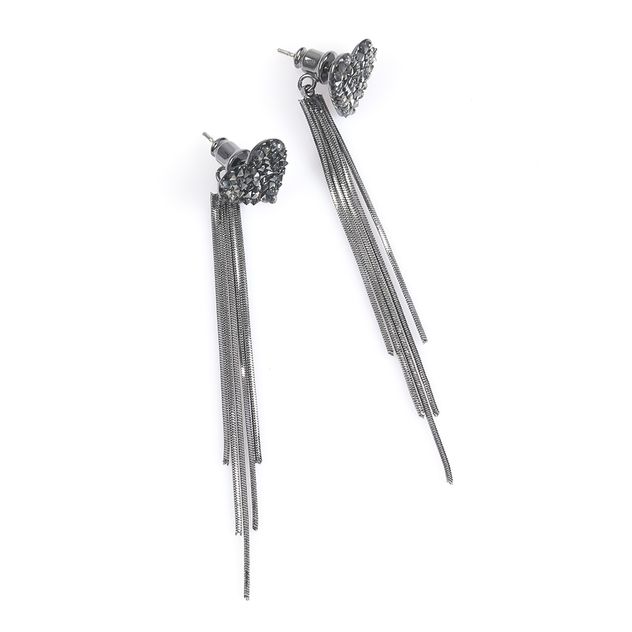Cercei lungi cu inimioara neagra si franjuri metalici