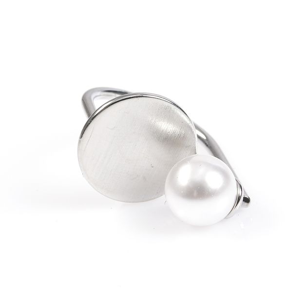 Inel argintiu cu perluta eleganta