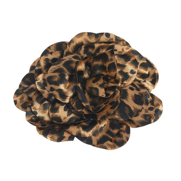 Brosa floare cu model animal print