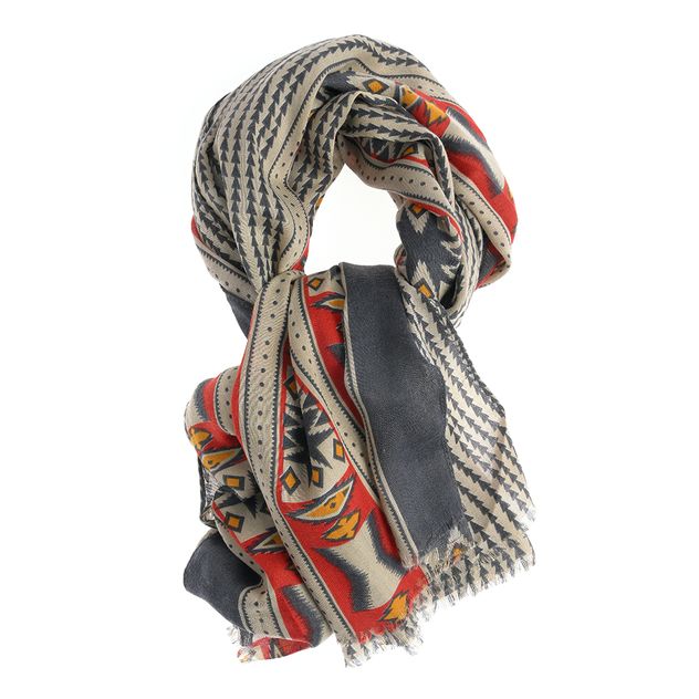 Esarfa cu model tribal si accente rosu-gri