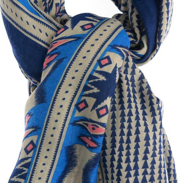 Esarfa cu model tribal in nuante de albastru si bej