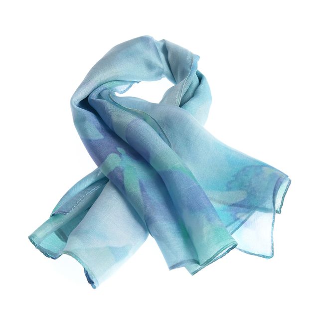 Esarfa din matase bleu cu imprimeu floral delicat