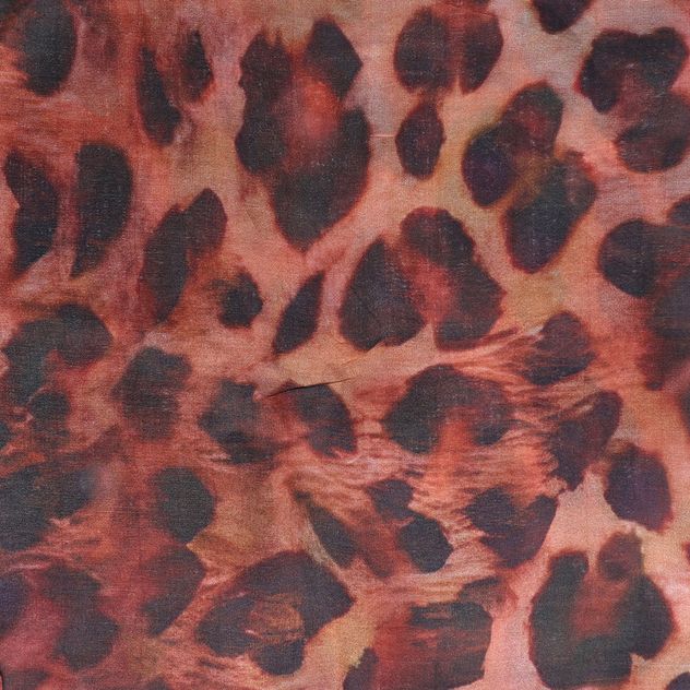 Esarfa eleganta din matase cu imprimeu animal print