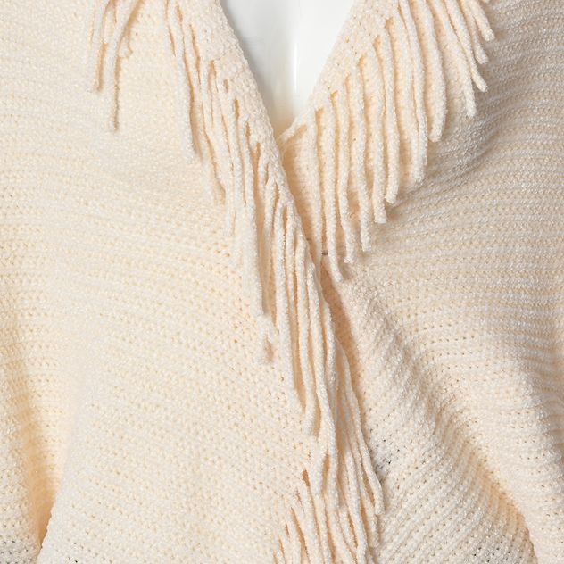 Poncho casual crem cu margini franjurate