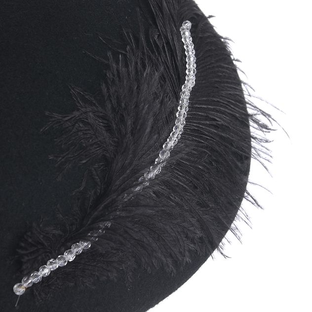 Palarie eleganta neagra cu pana decorativa