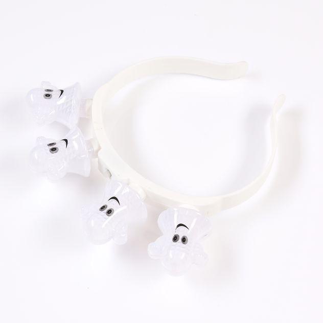 Bentita Halloween cu fantome albe decorative