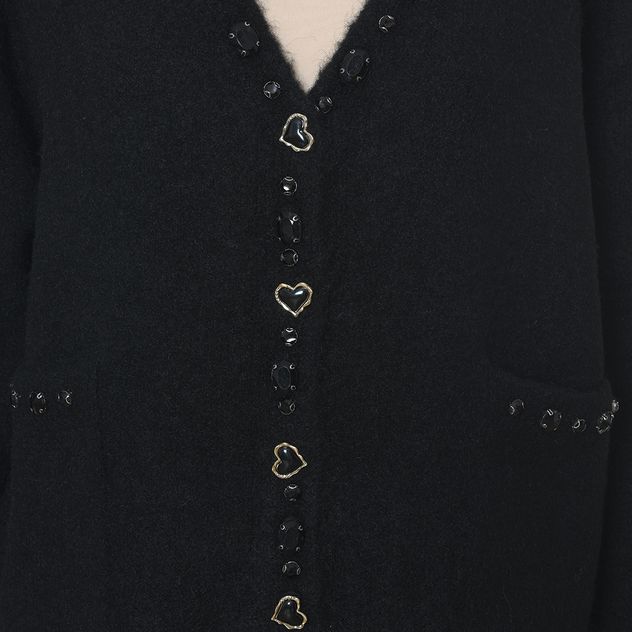 Cardigan negru cu nasturi decorativi inimioara