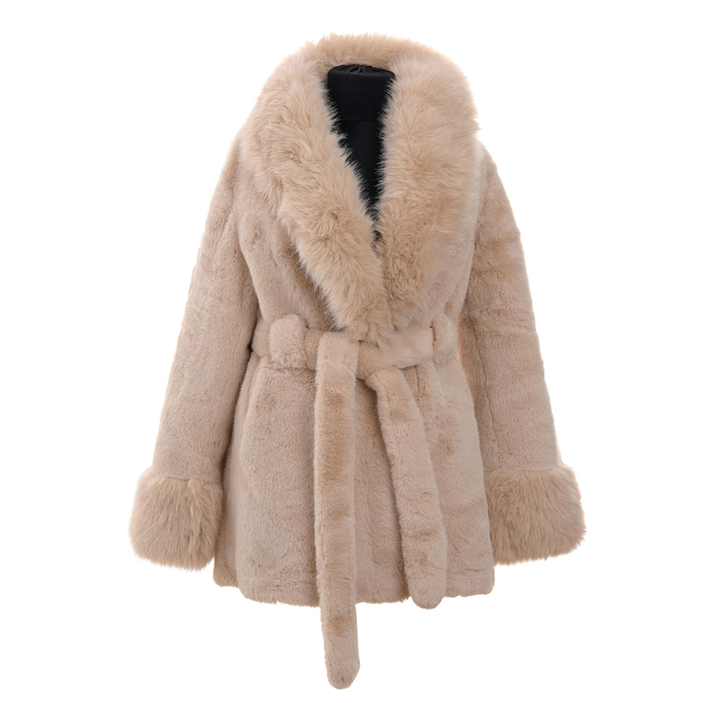 Palton pufos elegant cu guler amplu