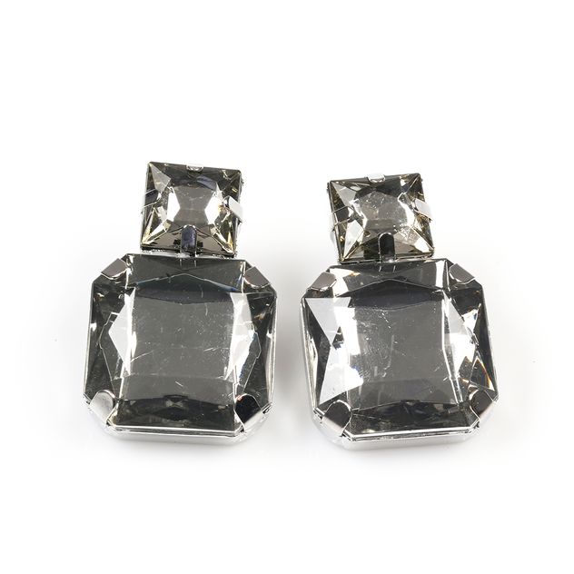 Cercei eleganti cu cristale transparente fatetate