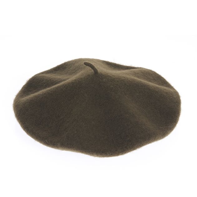 Bereta kaki din lana