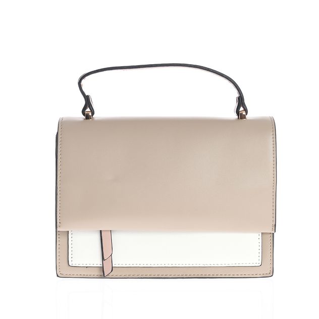 Geanta eleganta bej cu detalii contrastante