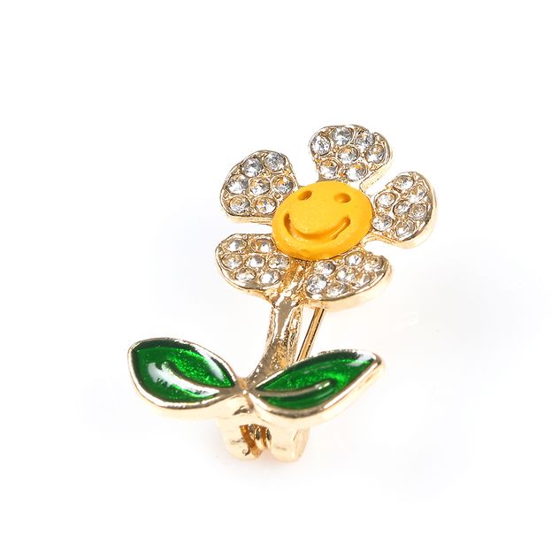 Brosa martisor floare cu fata zambitoare