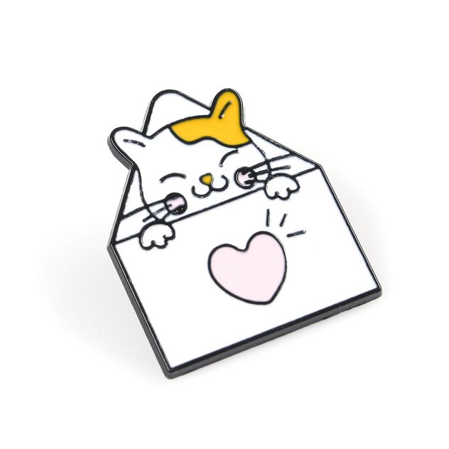 Brosa martisor pisica in plic