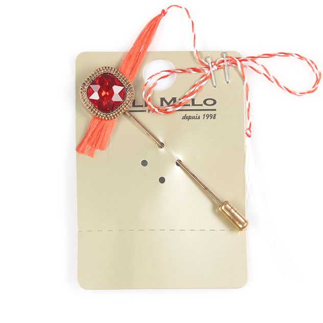 Brosa martisor tip ac cu piatra rosie