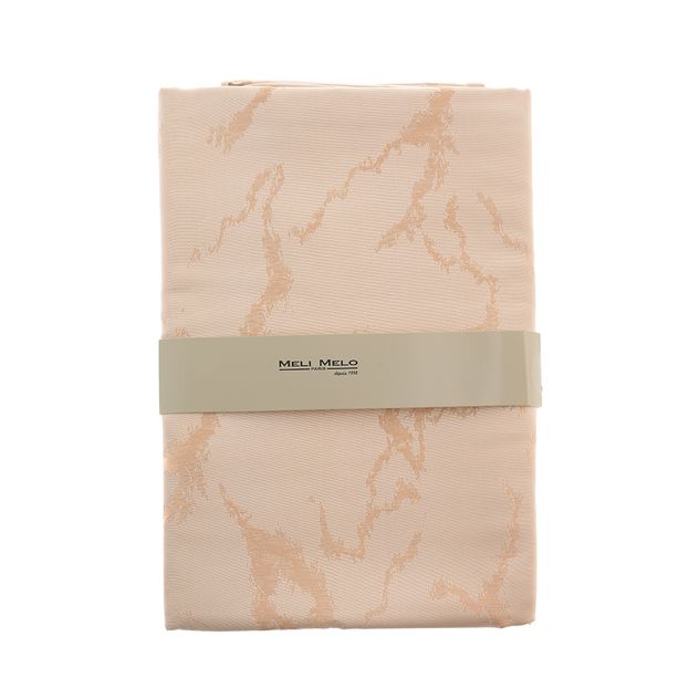 Fata de masa eleganta bej cu model discret in relief