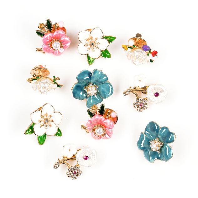 Set 10 brose martisor flori