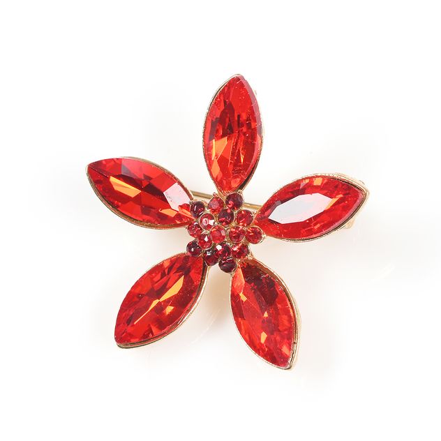 Brosa martisor floare rosie