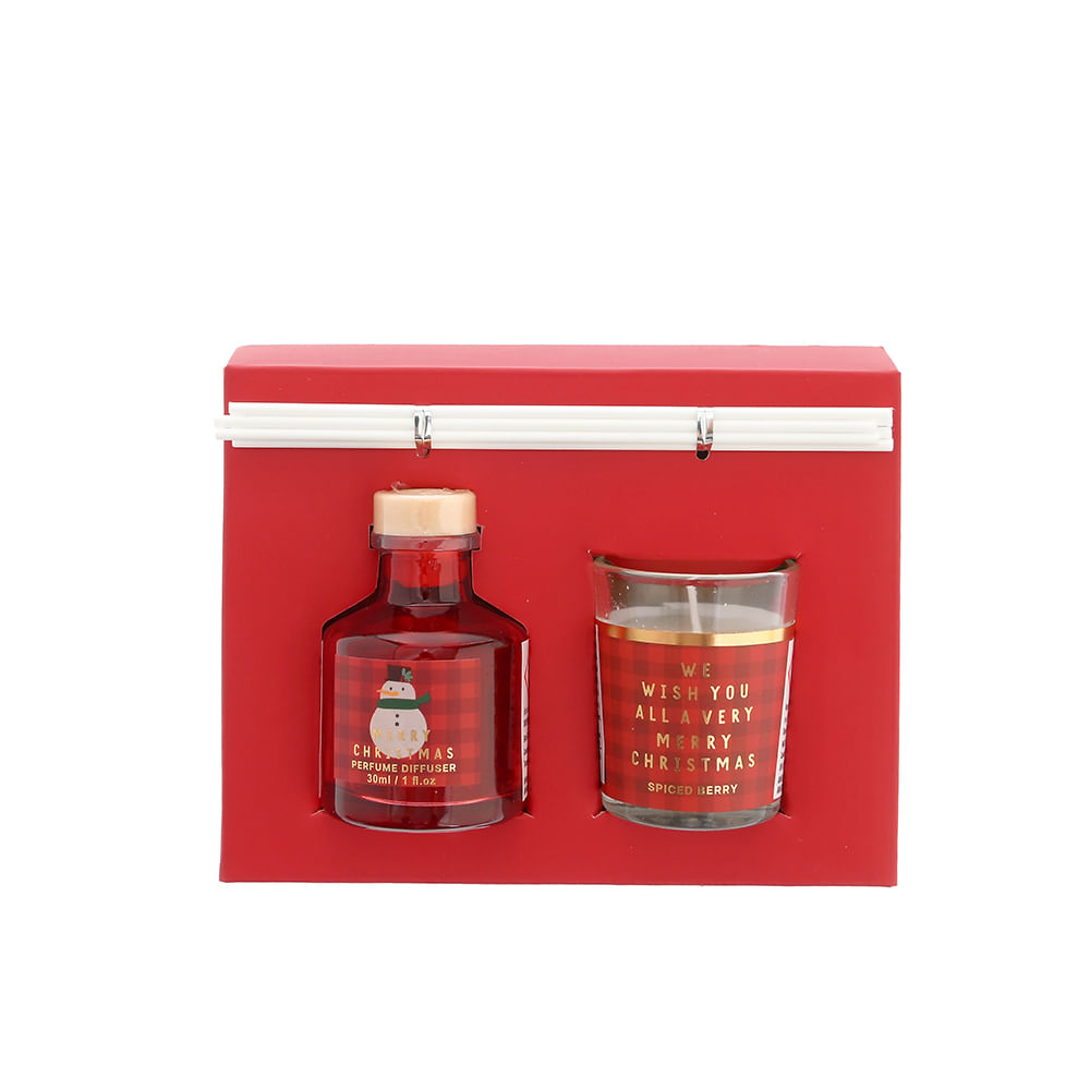 Set cadou Spiced Berry cu difuzor si lumanare