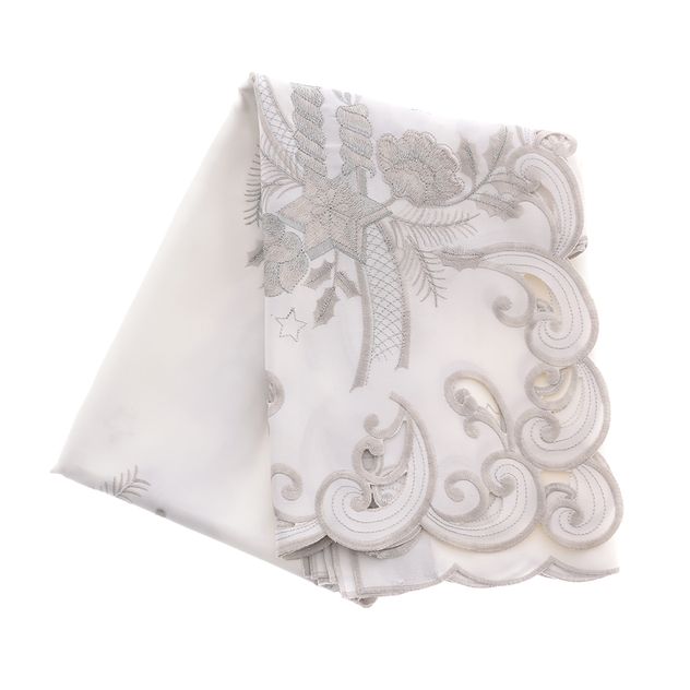 Set napron si 4 servete de masa cu elemente festive si detalii brodate