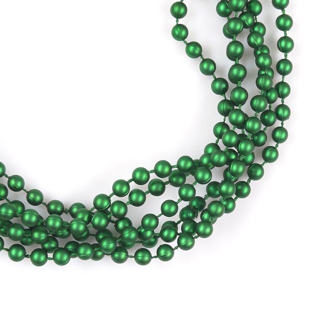 Colier lung cu multiple siraguri de margele verzi satinate