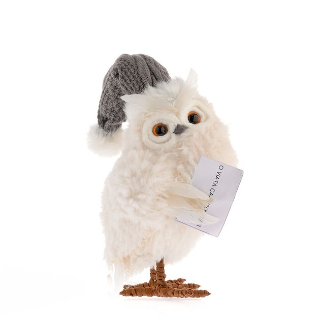 Statueta decorativa bufnita alba pufoasa cu caciula gri si scrisoare 20 cm