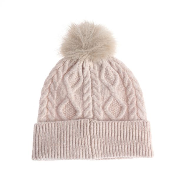 Caciula tricotata cu model impletit