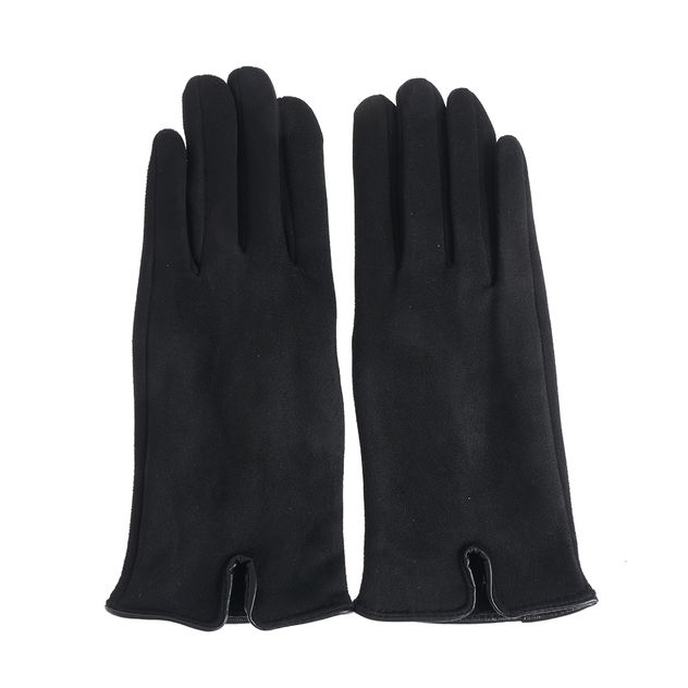 Manusi clasice negre pentru iarna