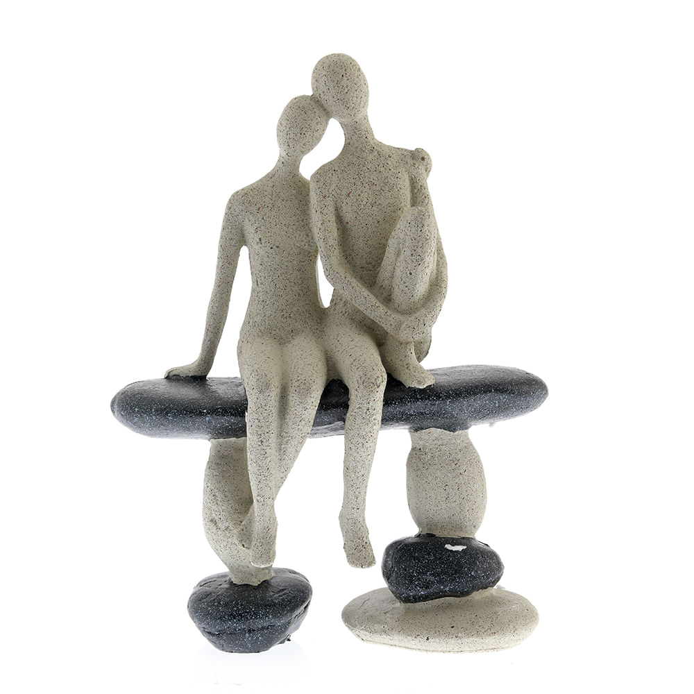 Statueta cuplu pe banca
